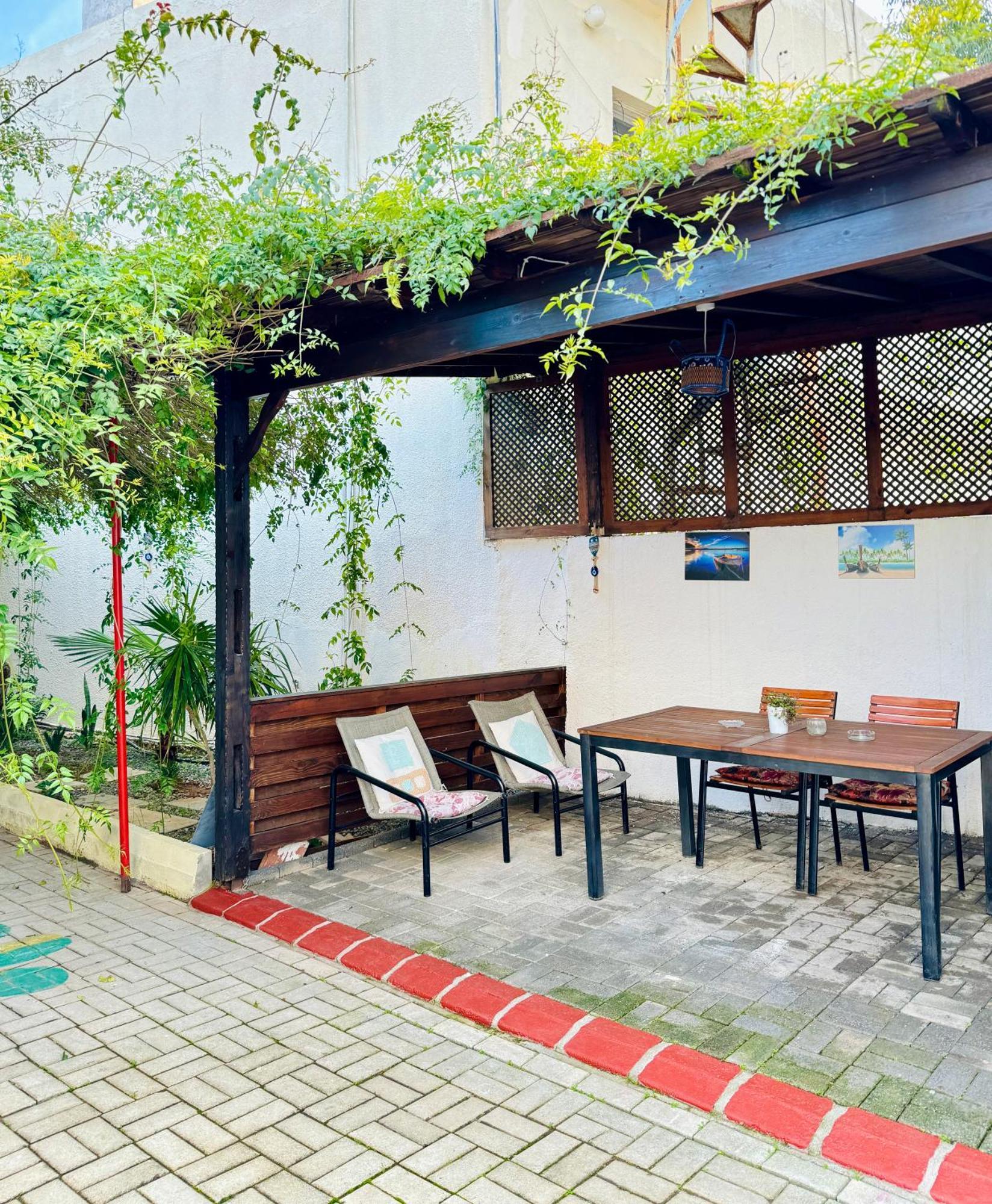 Betul Guest House Famagouste Extérieur photo