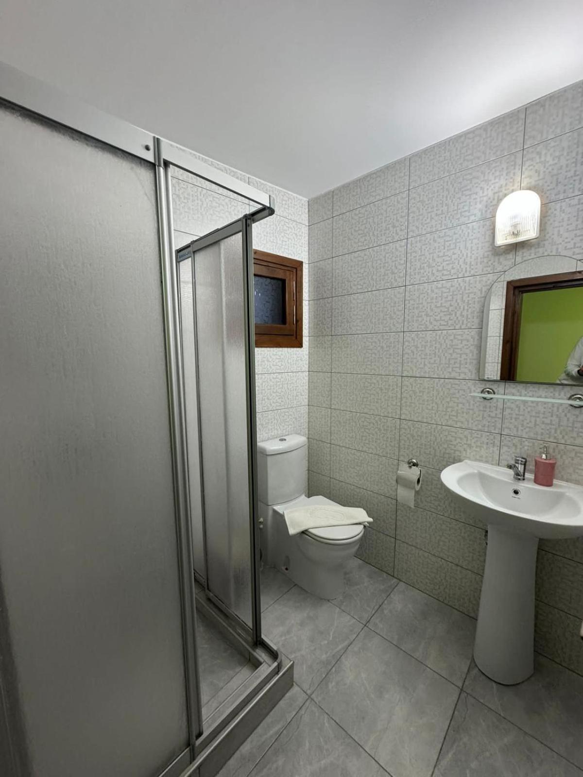 Betul Guest House Famagouste Extérieur photo